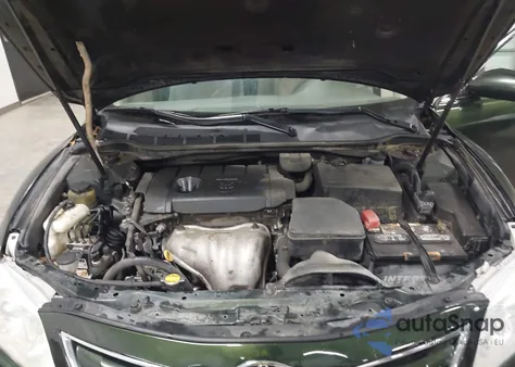 2010 Toyota Camry Le from USA, damaged, VIN 4T4BF3EK3AR076844